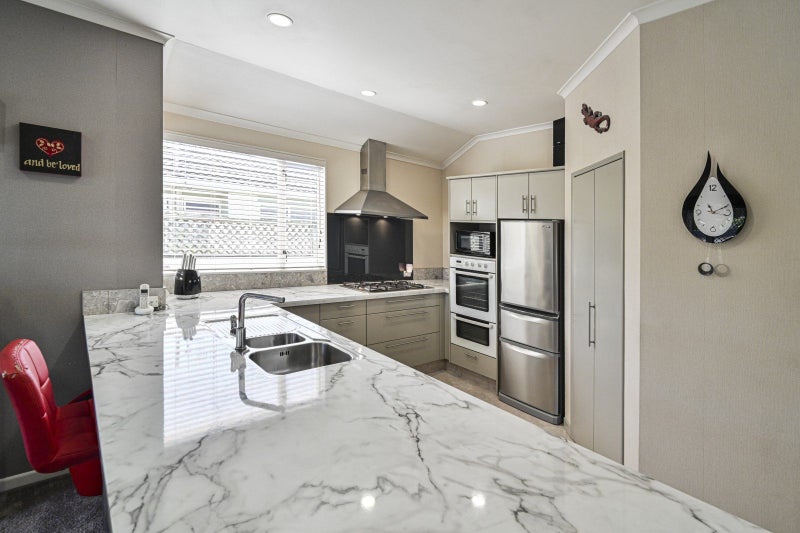 408 King Street South, Hastings - Carousel 2