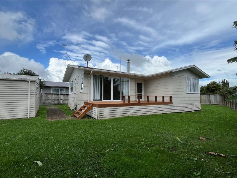39 Lilac Street, Melville, Hamilton, Waikato - Carousel 2