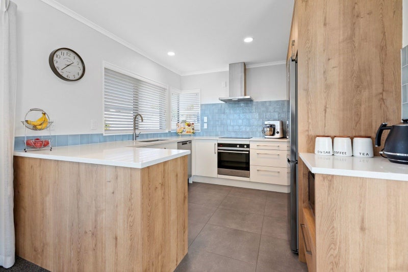 2/492 Otumoetai Road, Otumoetai, Tauranga - Carousel 2