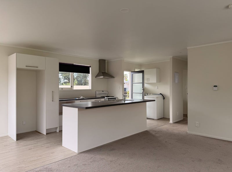 91 Coronation Road, Mangere Bridge, Auckland - Carousel 2