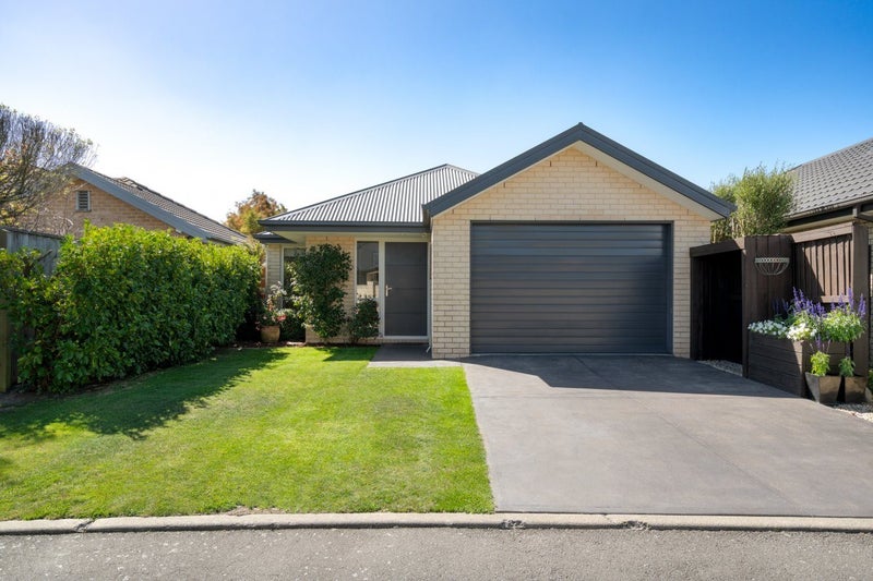 23 Famille Close, Yaldhurst, Christchurch - Carousel 1