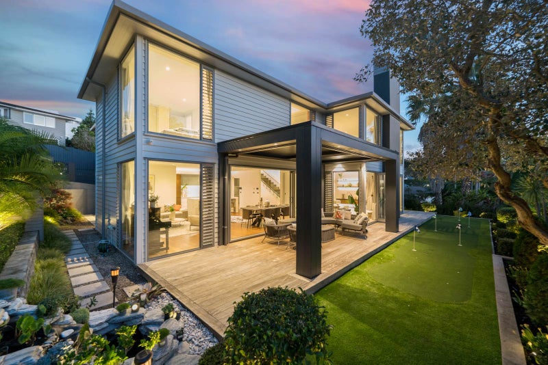 33A Entrican Avenue, Remuera, Auckland - Carousel 1