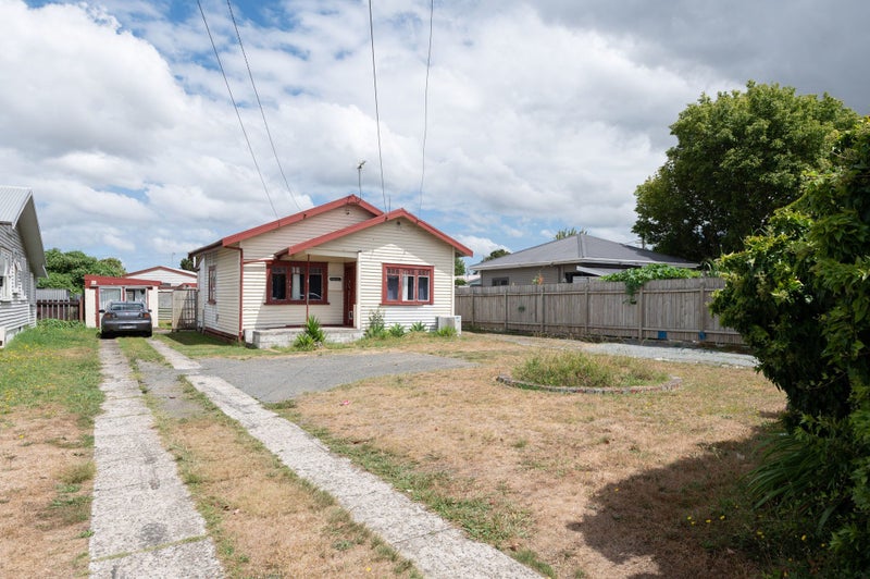 91 Avalon Drive, Nawton, Hamilton - Carousel 1