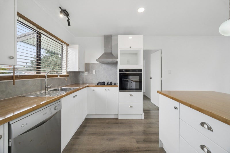 25A Brookland Road, Western Heights, Rotorua, Bay Of Plenty - Carousel 1