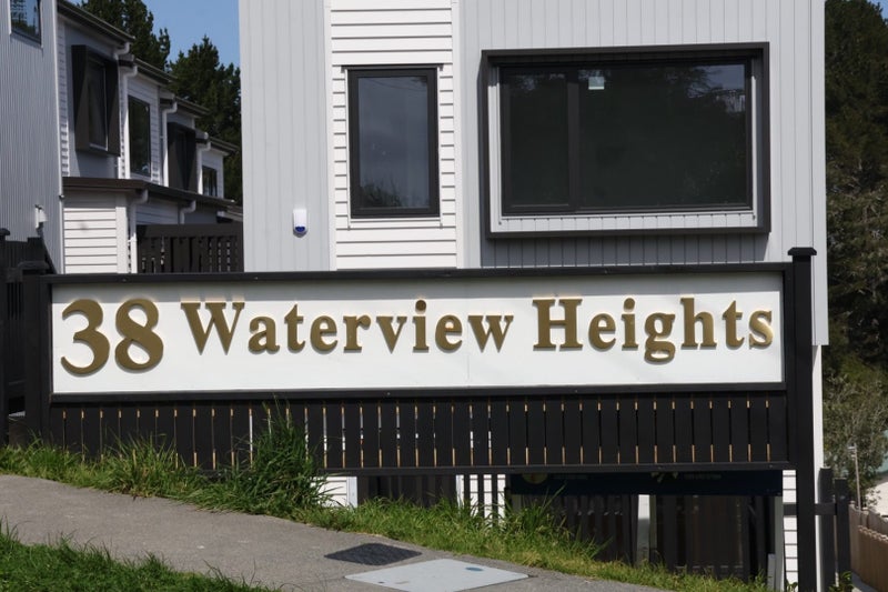 14/38 Fairlands Avenue, Waterview, Auckland - Carousel 1