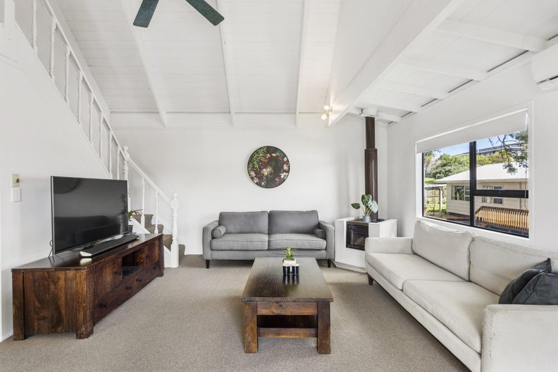 2/58 Aeroview Drive, Beach Haven, Auckland - Carousel 19