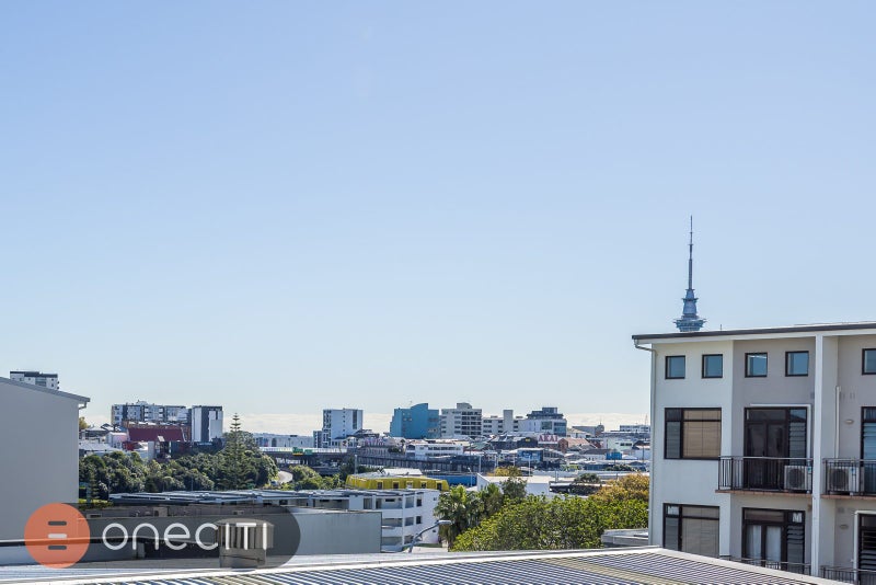 2N/20 Charlotte Street, Eden Terrace, Auckland - Carousel 9