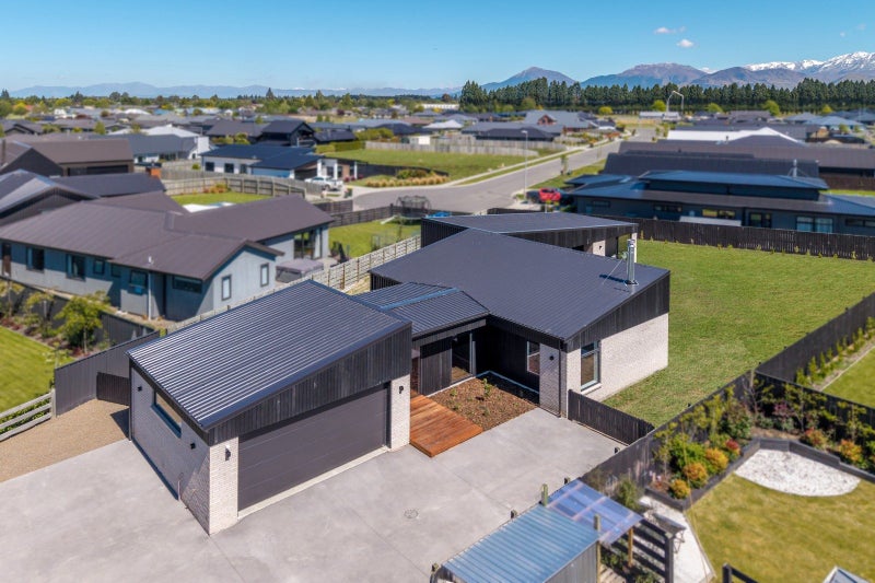 1 Arrowsmith Drive, Methven - Carousel 2