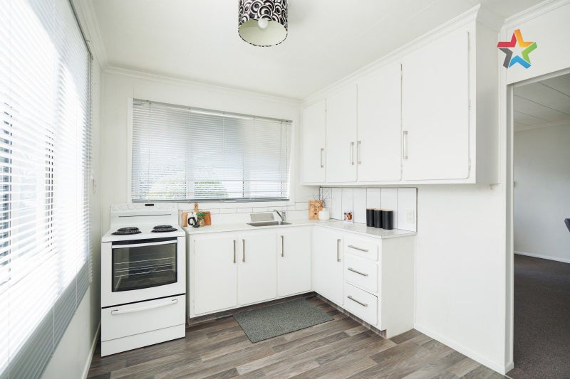 206 Lorn Street, Glengarry, Invercargill - Carousel 2