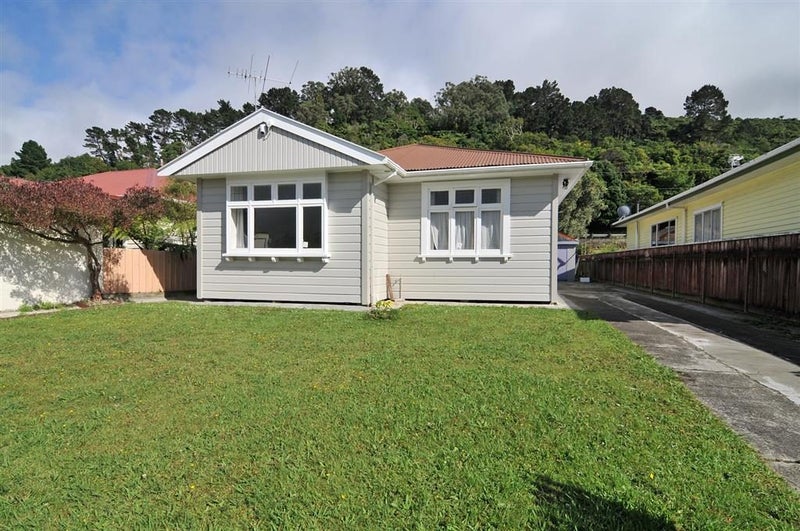 55 Pharazyn Street, Melling, Lower Hutt - Carousel 1