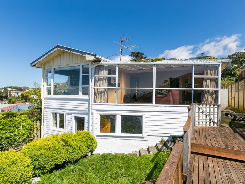 5 Fortunatus Street, Brooklyn, Wellington - Carousel 1