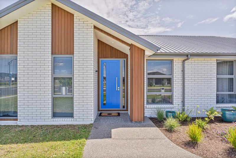 1 Ngaroma Crescent, Whitianga, Whitianga - Carousel 2