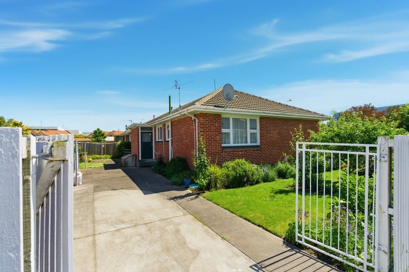 1/1 Nelson Street, Riccarton, Christchurch - Carousel 14
