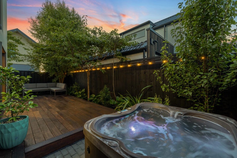 6/555 Manchester Street, St Albans, Christchurch - Carousel 1