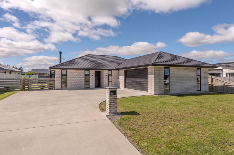 16 Memorial Crescent, Methven, Methven - Carousel 19