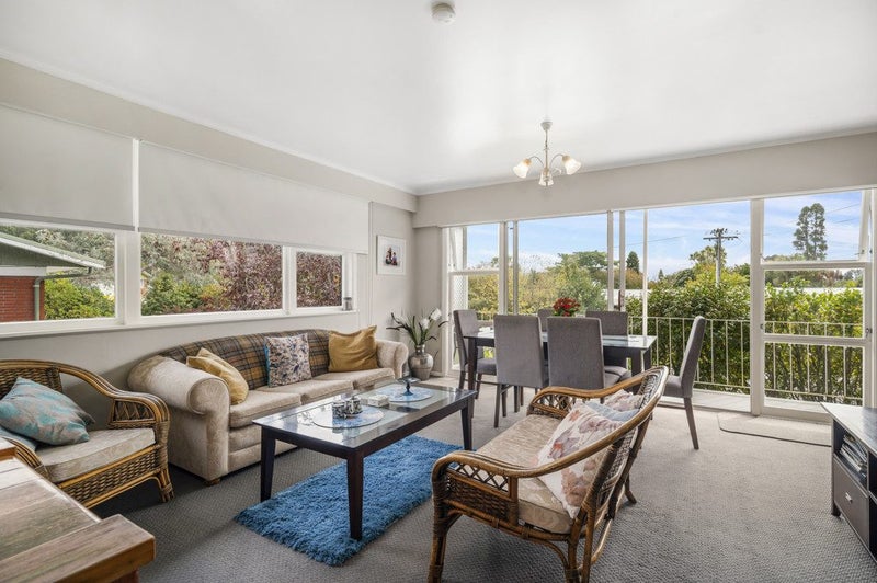 19 Darroch Street, Fairy Springs, Rotorua - Carousel 2