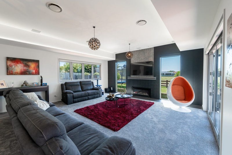 19 Northside Drive, Waikiwi, Invercargill - Carousel 2
