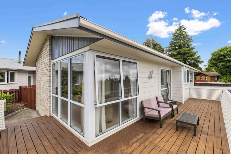216 West Parkdale Street, Tokoroa - Carousel 2
