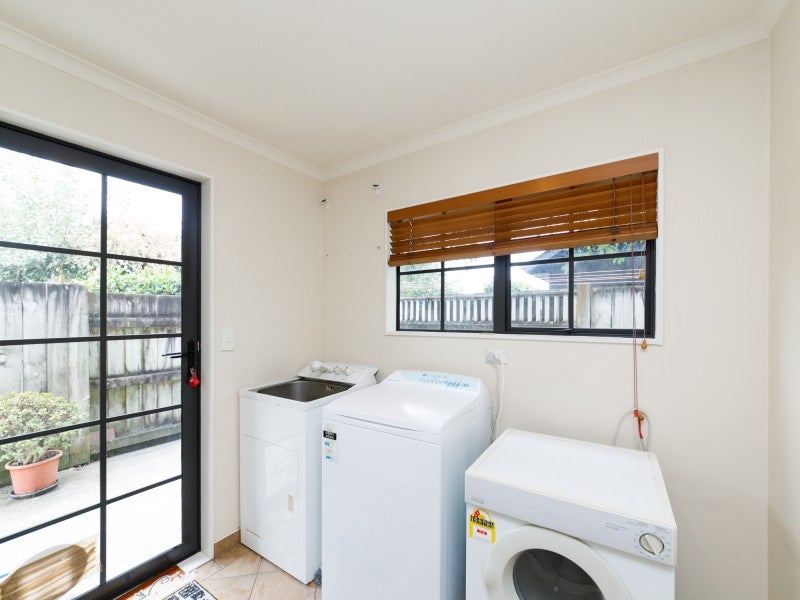 102 Jickell Street, Hokowhitu, Palmerston North - Carousel 23
