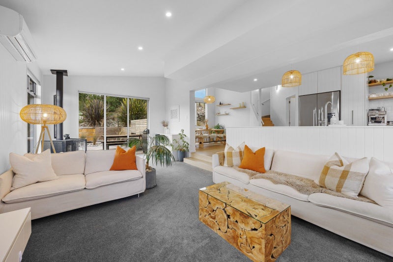 17 Hillview Place, Wanaka - Carousel 2