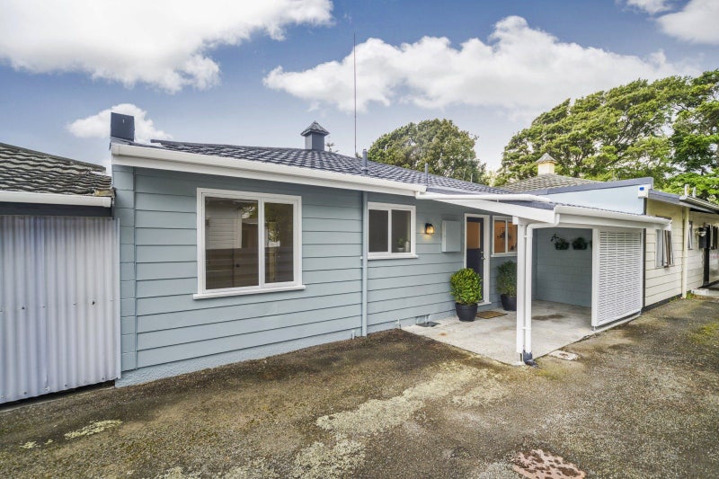 13B Colombo Street, Hokowhitu, Palmerston North - Carousel 9