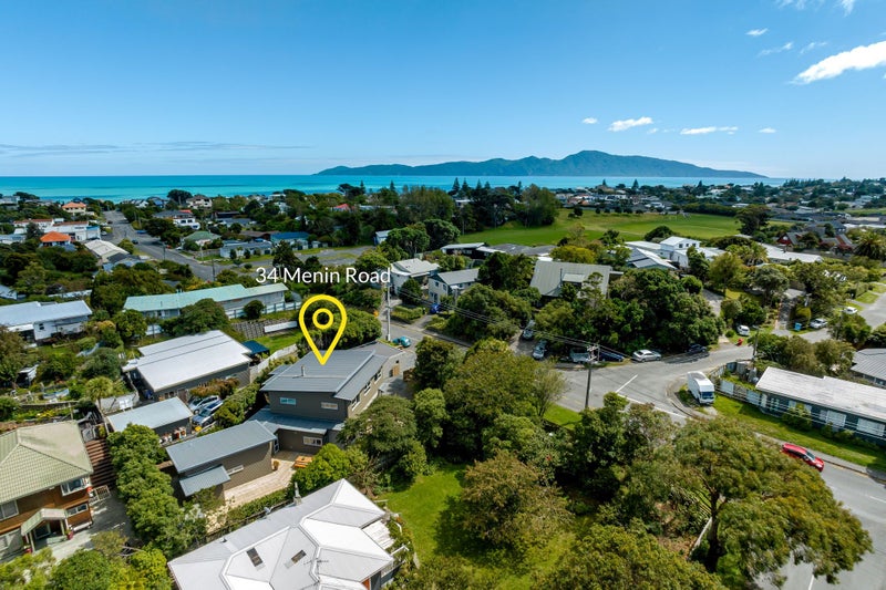 34 Menin Road, Raumati South, Paraparaumu - Carousel 1
