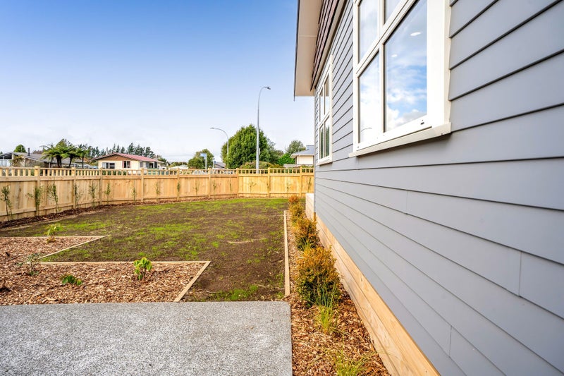 1 Horoeka Street, INGLEWOOD, INGLEWOOD - Carousel 18