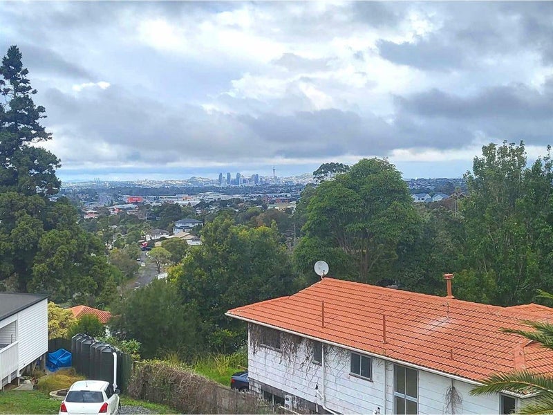 1/227 Sunset Road, Sunnynook, North Shore City, Auckland - Carousel 1