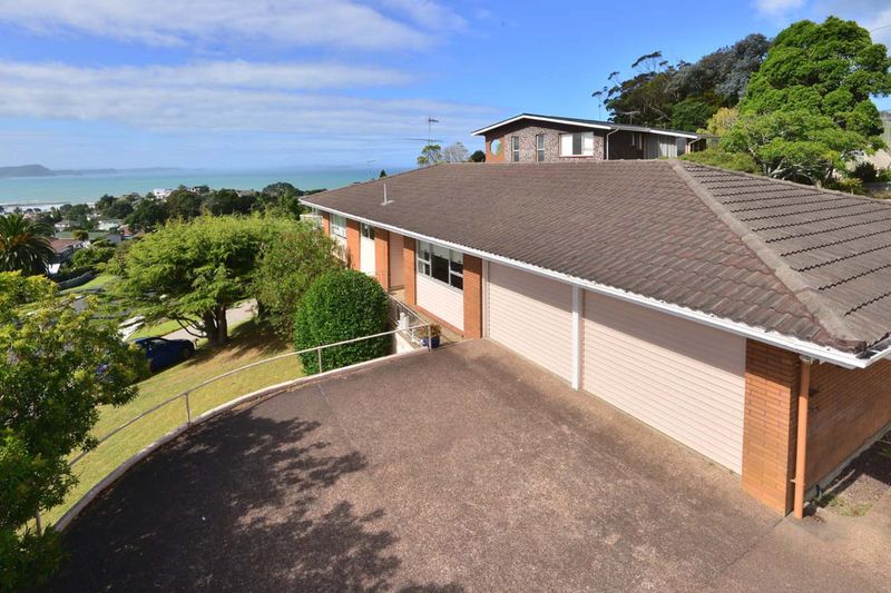 88 Marellen Drive, Red Beach, Red Beach - Carousel 1