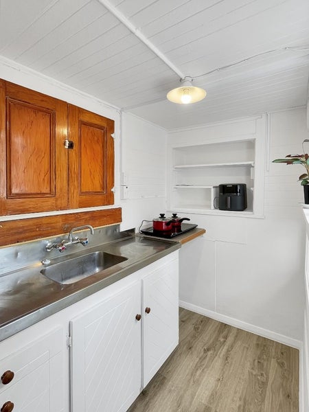 31F Patanga Crescent, Thorndon, Wellington, Wellington - Carousel 4