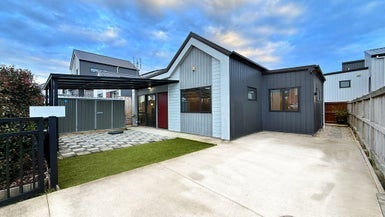 5 Treeline Lane, Flat Bush, Auckland - Carousel 1