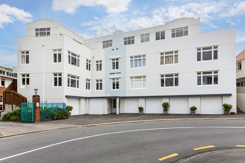 4/1 Hobson Street, Pipitea, Wellington - Carousel 1