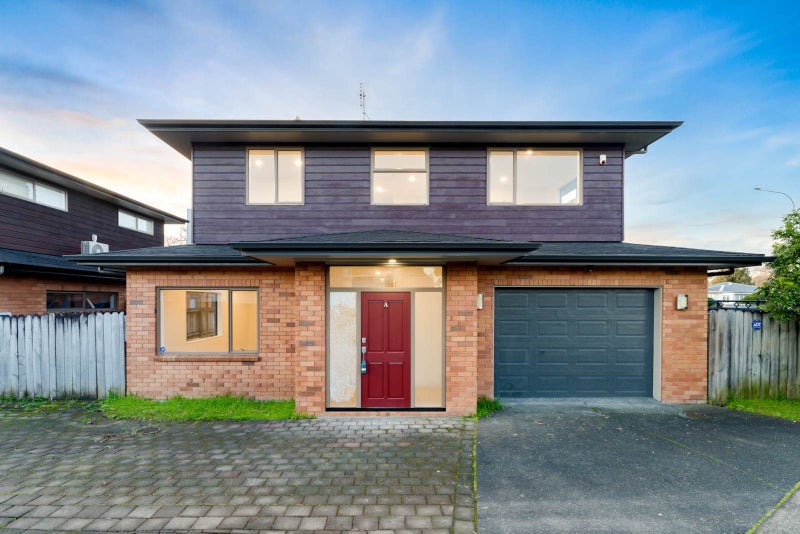 16A Lincoln Road, Henderson, Auckland - Carousel 1