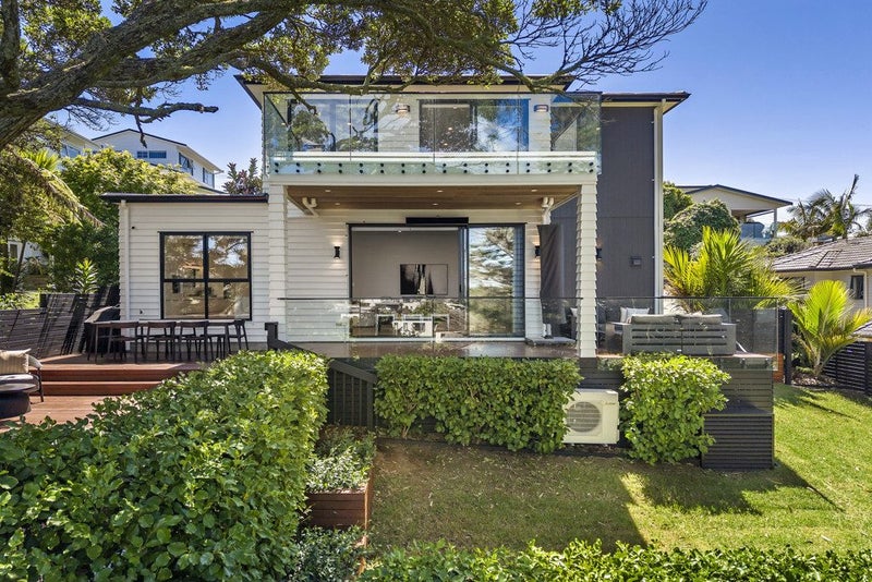 27B Deep Creek Road, Waiake, Auckland - Carousel 1