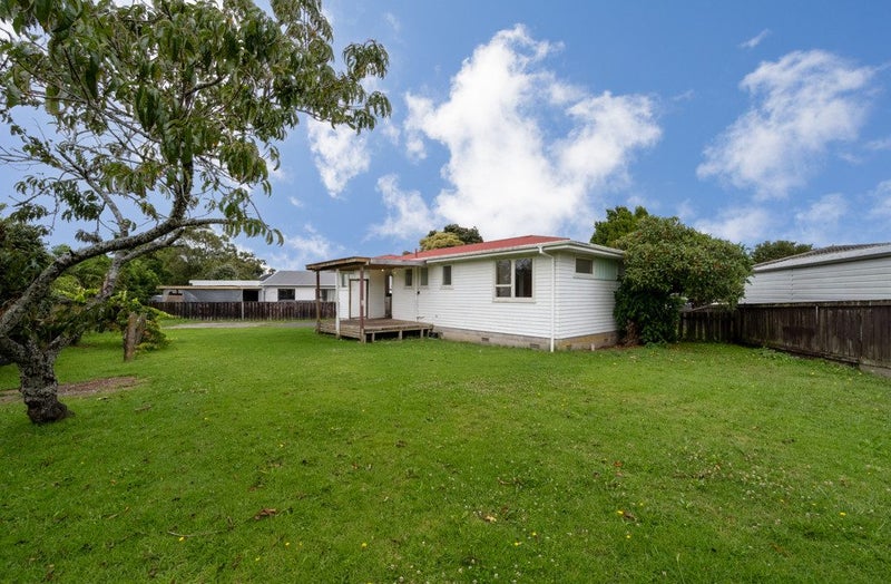 39 Hywell Place, Manurewa, Auckland - Carousel 2