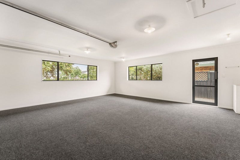 14 Stableford Drive, Pyes Pa, Tauranga - Carousel 27