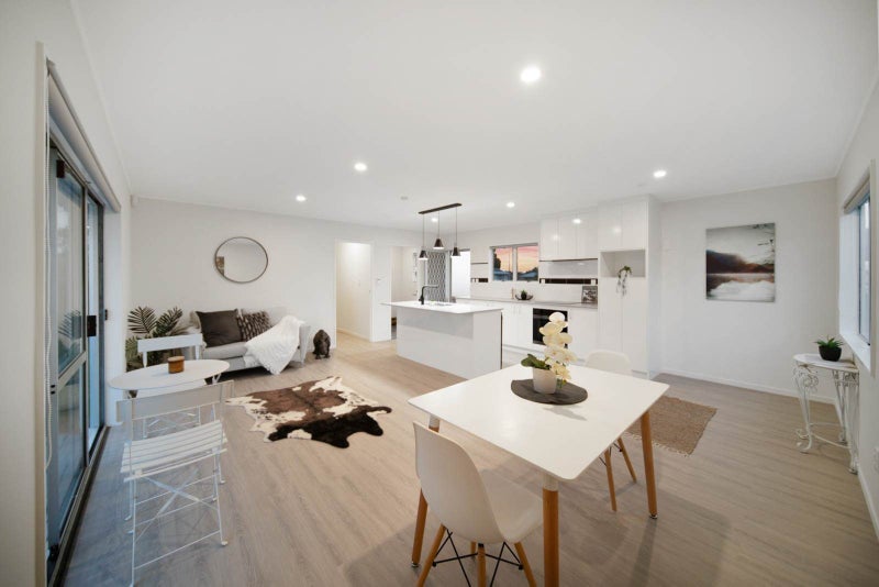 38A Heathdale Crescent, Papakura - Carousel 1