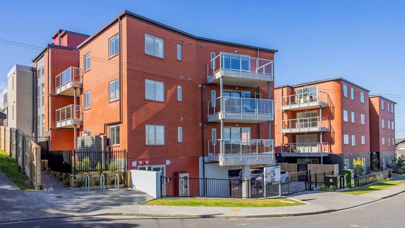 306/3 Potiki Place, Glen Innes, Auckland - Carousel 1