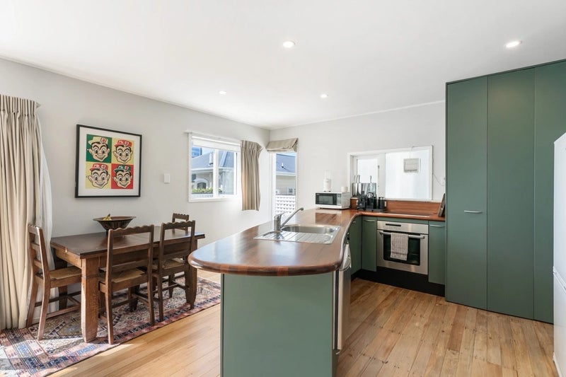 1A/255  The Terrace, Te Aro, Wellington, Wellington - Carousel 2