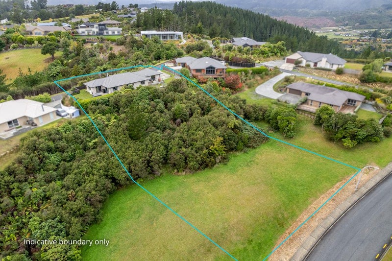 5 McKenzie Way, Timberlea, Upper Hutt - Carousel 1