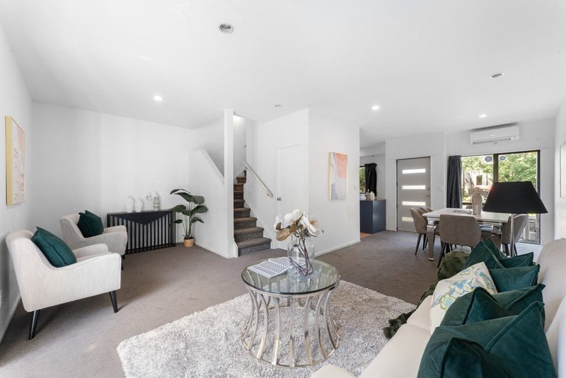 49 Rakich Place, Henderson, Waitakere City, Auckland - Carousel 2