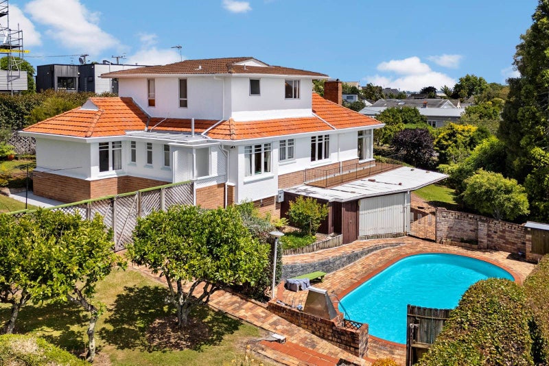 27 Sylvia Road, St Heliers, Auckland - Carousel 1