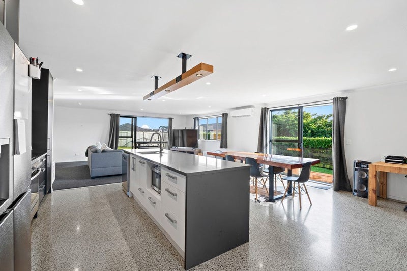 6 Halifax Drive, Waipu, Waipu - Carousel 25