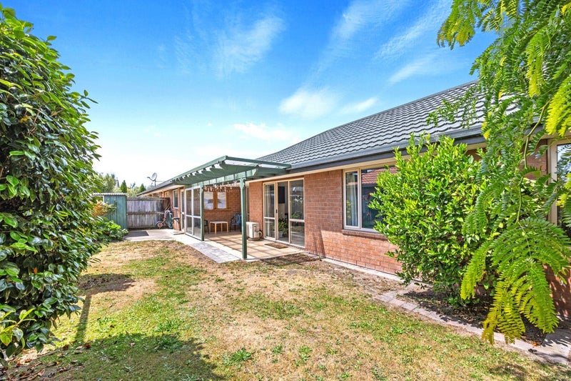 2/29 Loughton Street, Burwood, Christchurch - Carousel 2