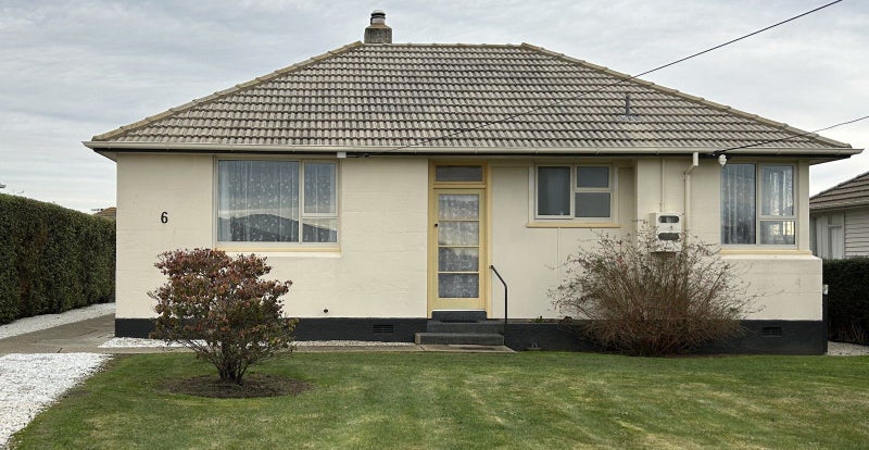 6 Harlech Street, Oamaru North, Oamaru - Carousel 1