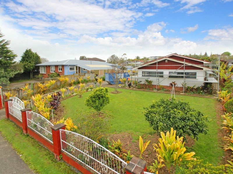 118 Ti Rakau Drive, Pakuranga, Auckland - Carousel 1
