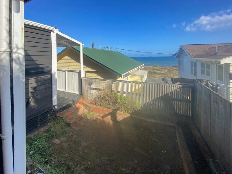 35A Moa Point Road, Moa Point, Wellington - Carousel 2