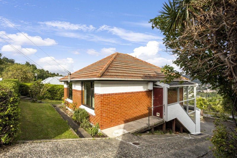 133 Gladstone Road, Dalmore, Dunedin - Carousel 45