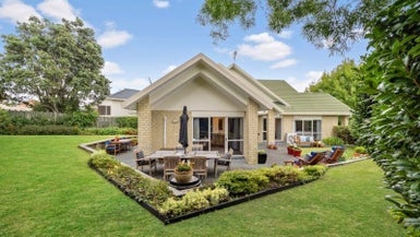 12 Tarnica Road, Northpark, Auckland - Carousel 1