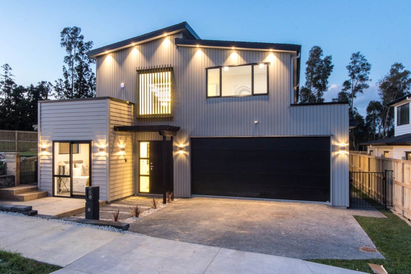 28 Thomas Rielly Avenue, Hobsonville, Auckland - Carousel 1